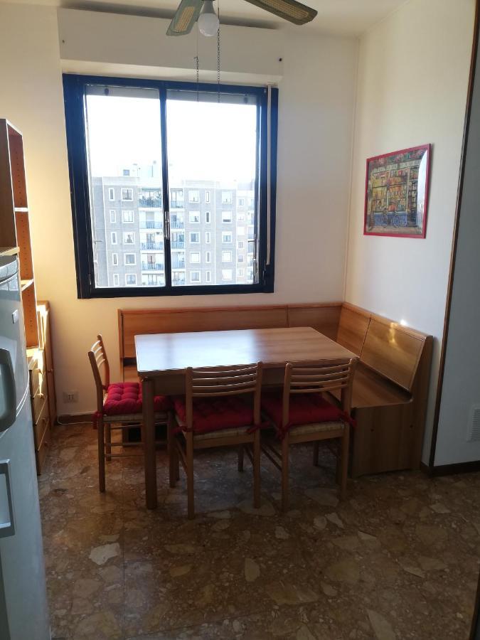 Appartamento Panorama Milano Esterno foto